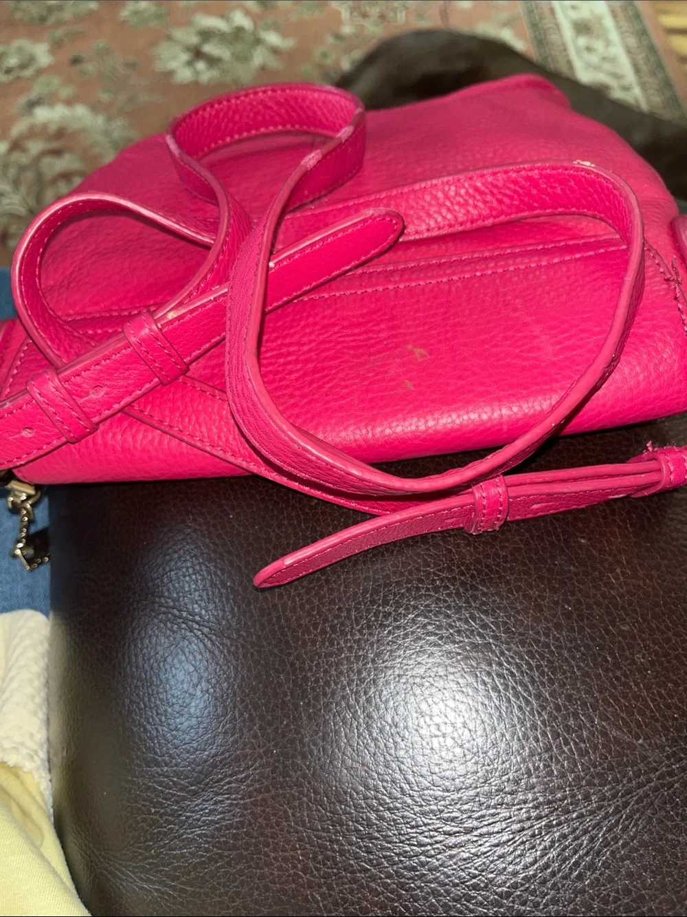 EUC Authentic DKNY Pebbled Leather Crossbody
